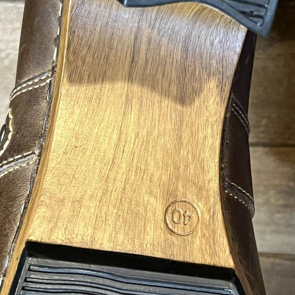 Womens Dansko Riki Brown Leather Studded Slip On‎ Heeled Clogs Shoes Size 40 GUC - Picture 7 of 7